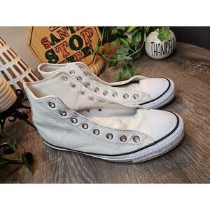Converse Leather All Star Chuck Taylor Men 7.5- Women Size 9.5  UK 7.5